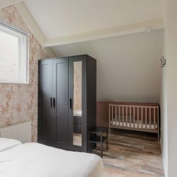 24 Slaapkamer 1 boven